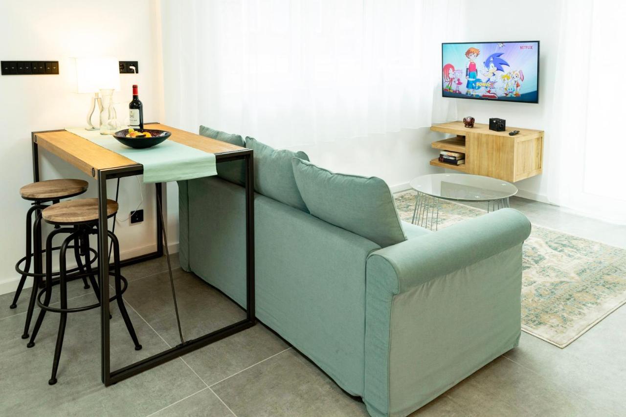 Deluxe King Studio