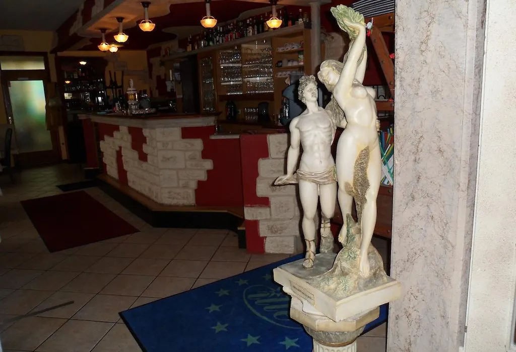 Hotel Taverne Inos-1