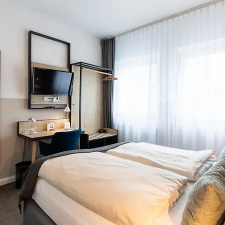 Hi Grand City Hotel-3